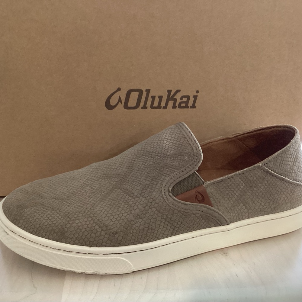 Olukai Pehuea Slip-On in Clay Leather size 7.5 - Picture 2 of 8
